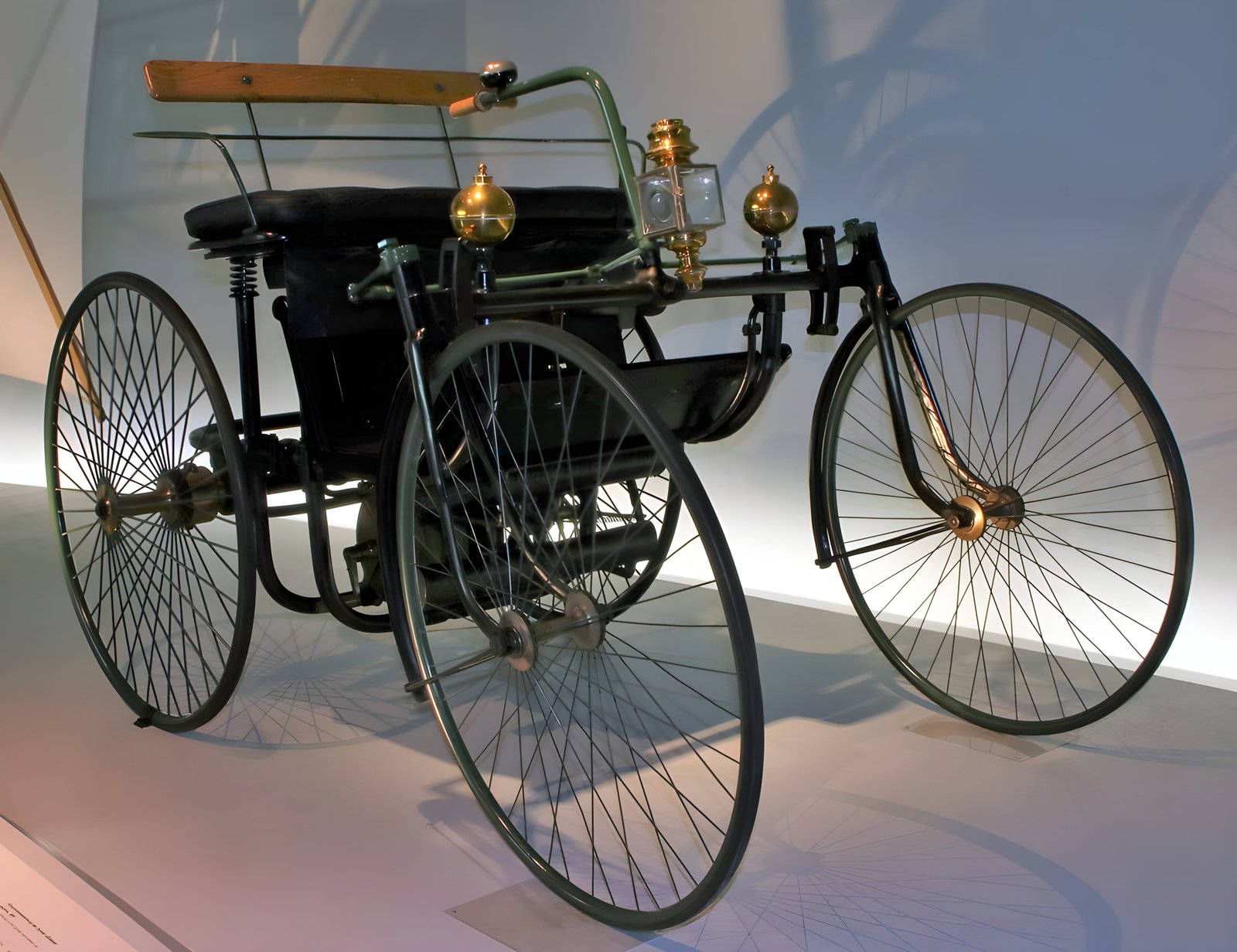1889 Daimler Stahlradwagen